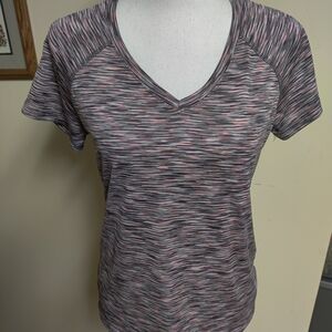 RBX Women's Multicolor V-Neck Short Sleeve Tee Size Medium Fitted Top Exercise